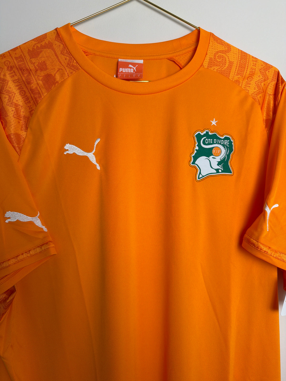 Elfenbeinküste 2014, Heimtrikot, L