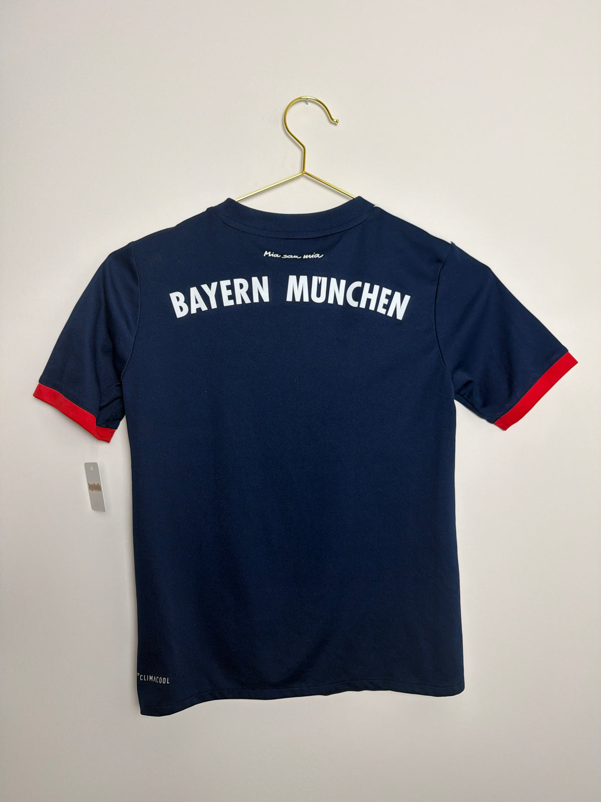 FC Bayern München 2017/18, Auswärtstrikot + Hose, S (Kinder)