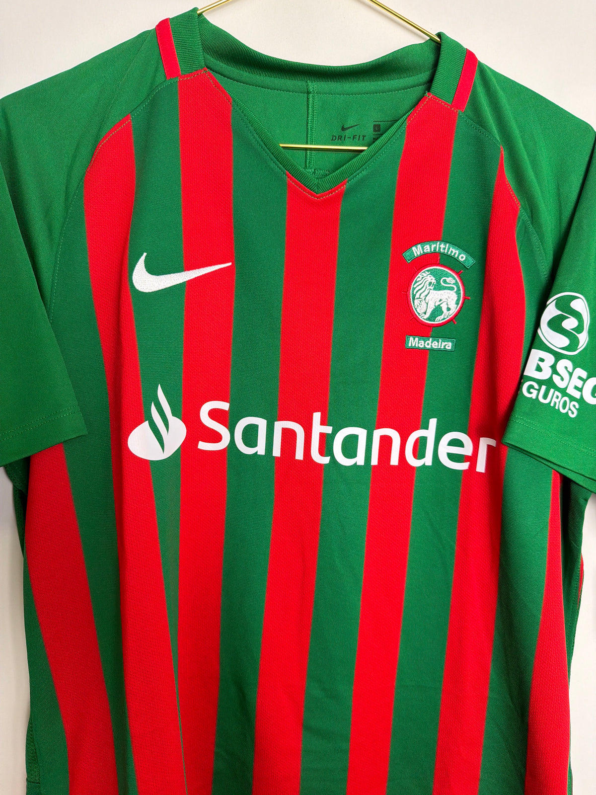 CS Maritimo Madeira 2018/19, Heimtrikot, L