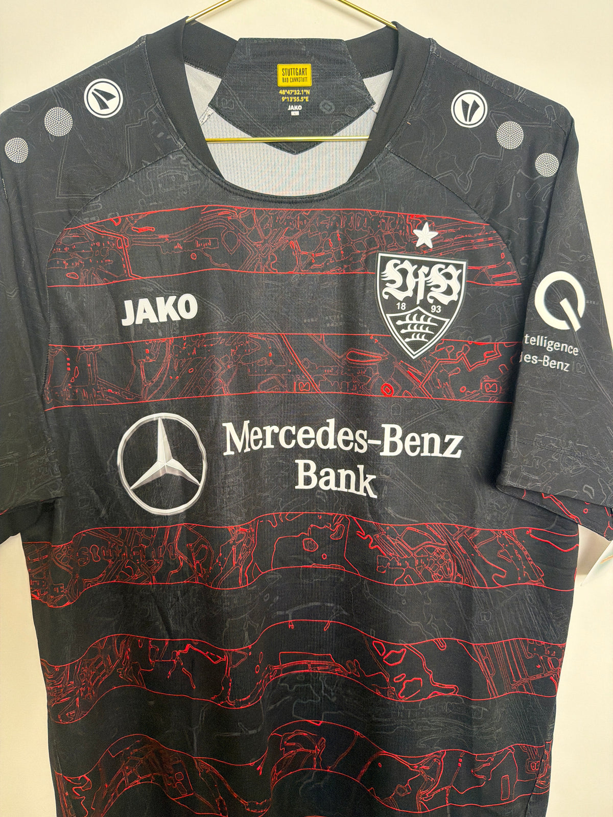 VfB Stuttgart 2020/21, Auswärtstrikot, L