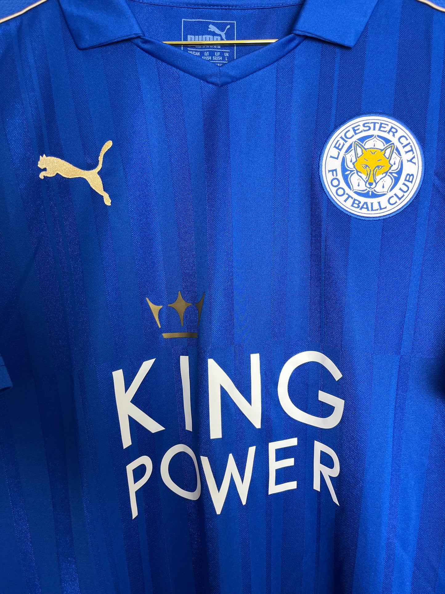 Leicester City 2016/17, Heimtrikot, L