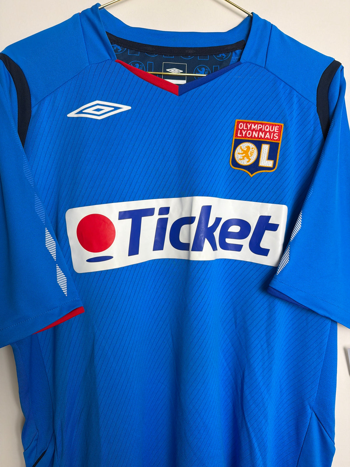 Olympique Lyon 2008/09, Auswärtstrikot, L