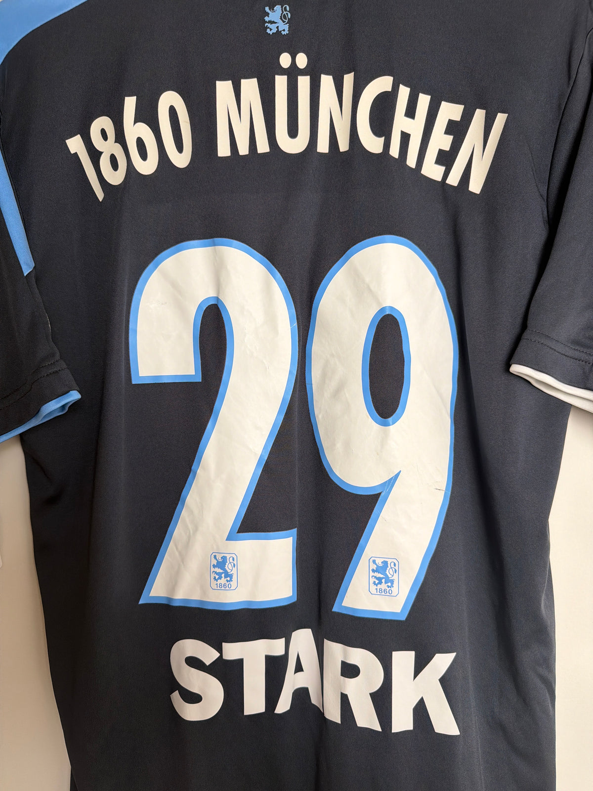 1860 München 2013/14, Auswärtstrikot, #29 Stark, M