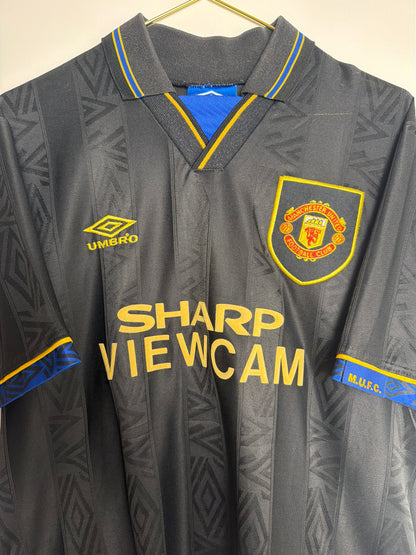 Manchester United 1993-95, Auswärtstrikot, #7 Cantona, L