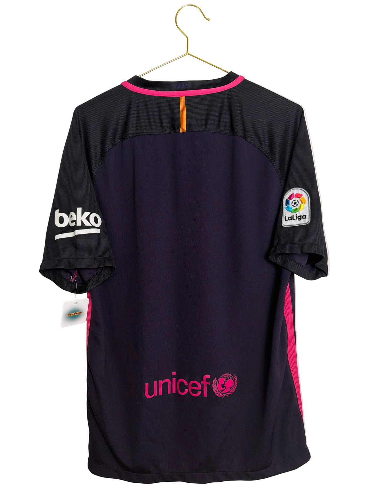 FC Barcelona 2016/17, Auswärtstrikot, L