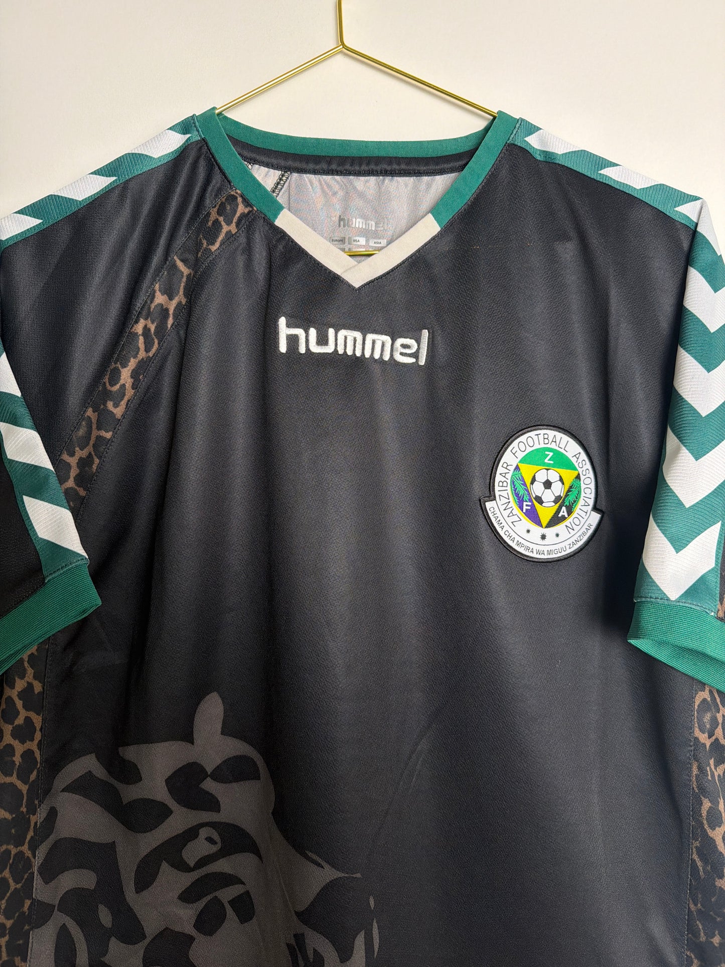 Sansibar 2012, Heimtrikot, L
