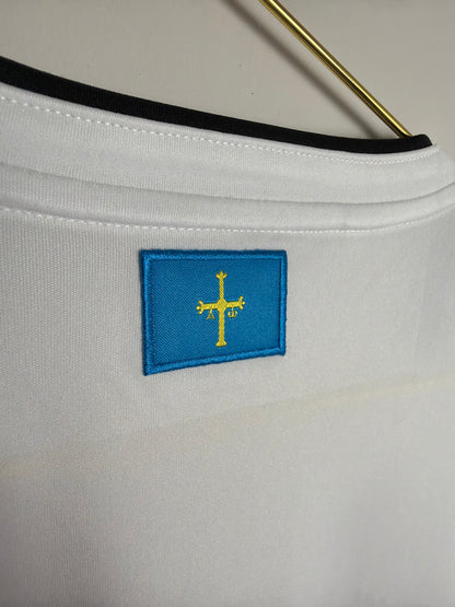 Real Oviedo 2016/17, Ausweichtrikot, L