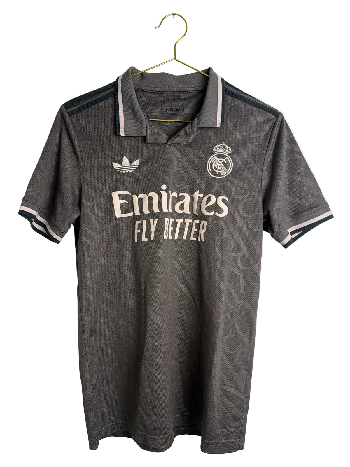 Real Madrid 2024/25, Ausweichtrikot, S