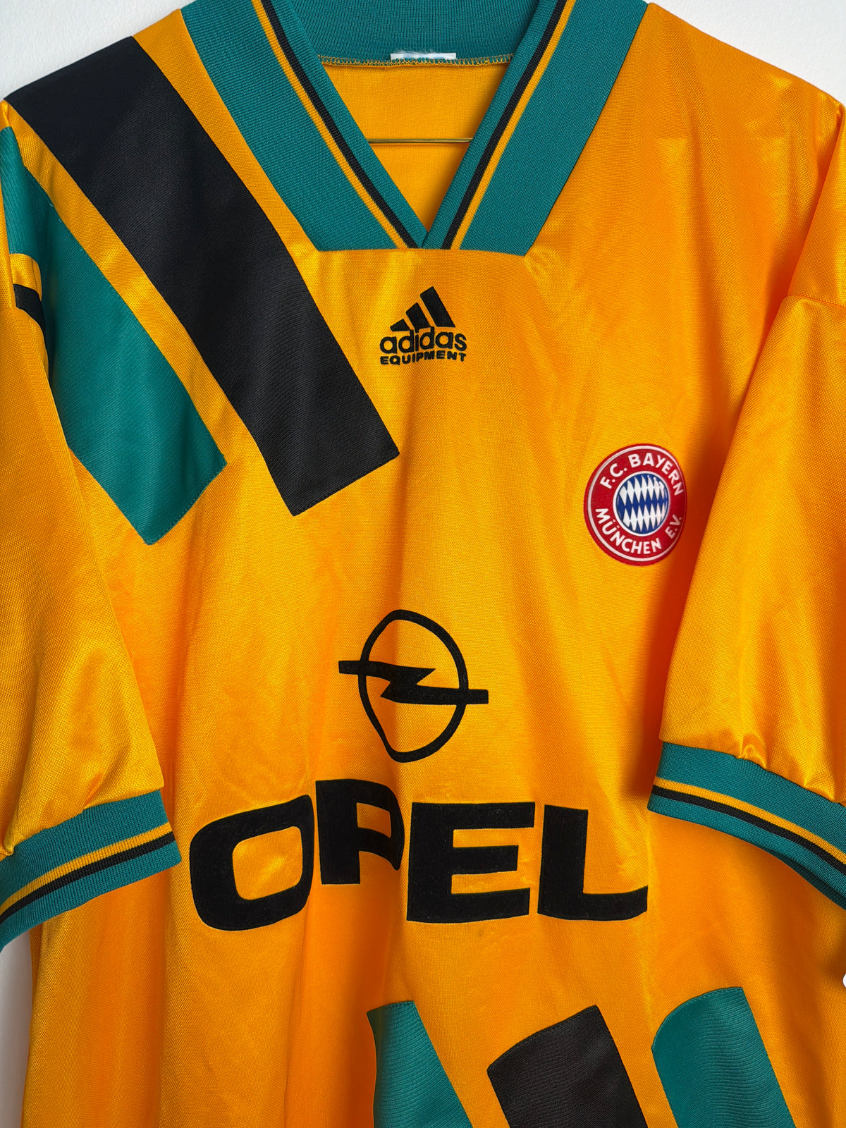 FC Bayern München 1993-95, Auswärtstrikot, XL
