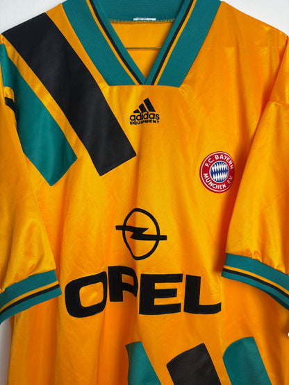 FC Bayern München 1993-95, Auswärtstrikot, XL