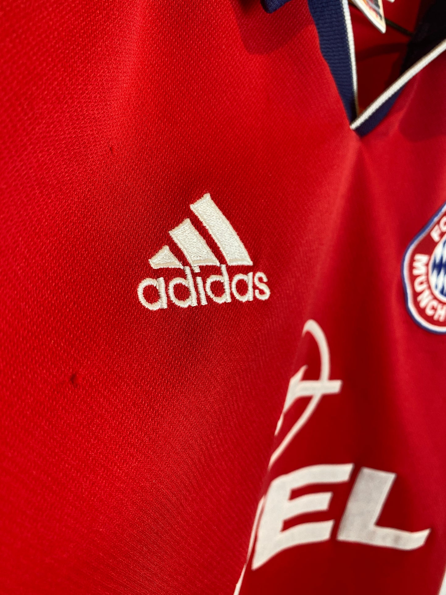FC Bayern München 1999-01, Heimtrikot, #19 Jancker, S