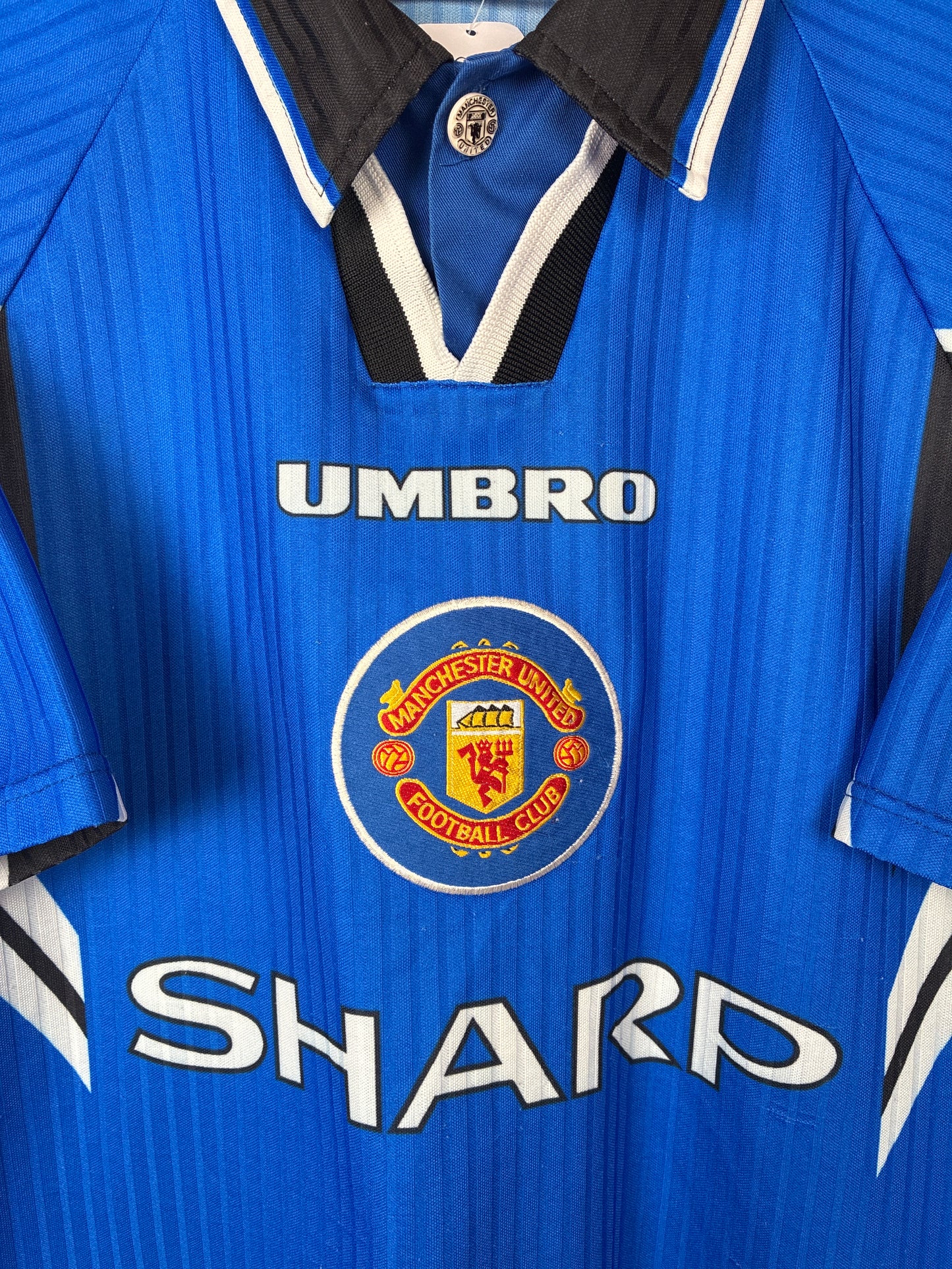 Manchester United 1996-98, Auswärtstrikot, M