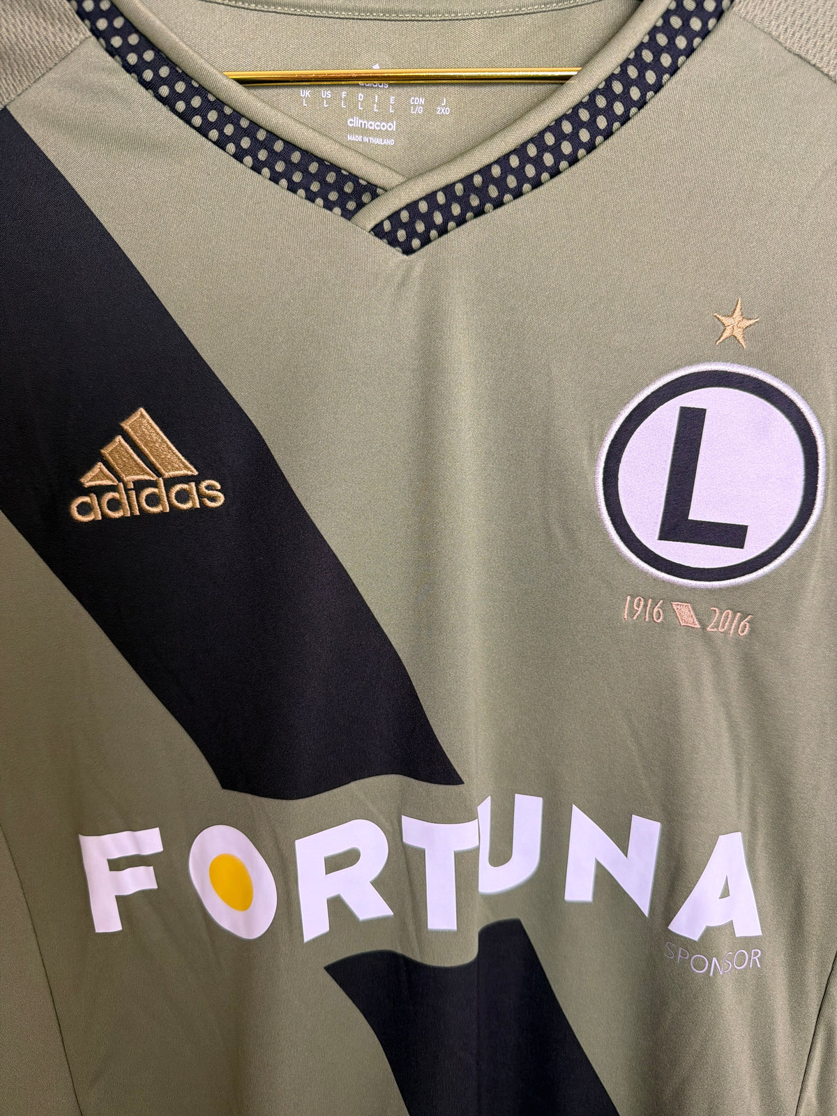 Legia Warschau 2015-17, Auswärtstrikot, L
