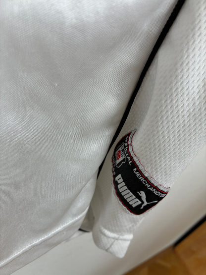 Besiktas Istanbul 2003/04, Heimtrikot,