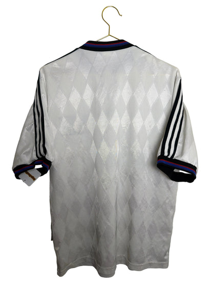 FC Bayern München 1996-98, Auswärtstrikot, M
