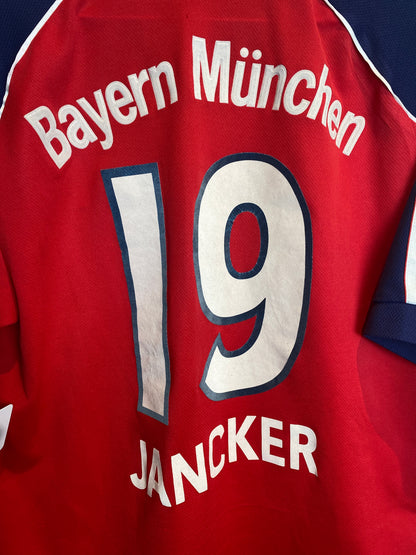 FC Bayern München 1999-01, Heimtrikot, #19 Jancker, S