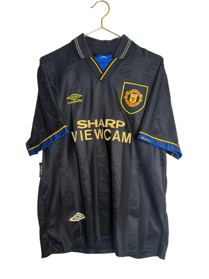 Manchester United 1993-95, Auswärtstrikot, #7 Cantona, L