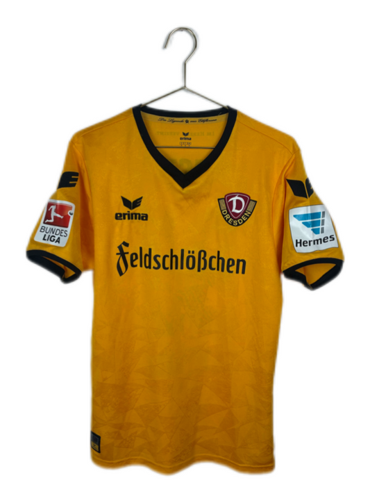 Dynamo Dresden 2016/17, Heimtrikot, #31 Alvarez, S (unterschrieben)