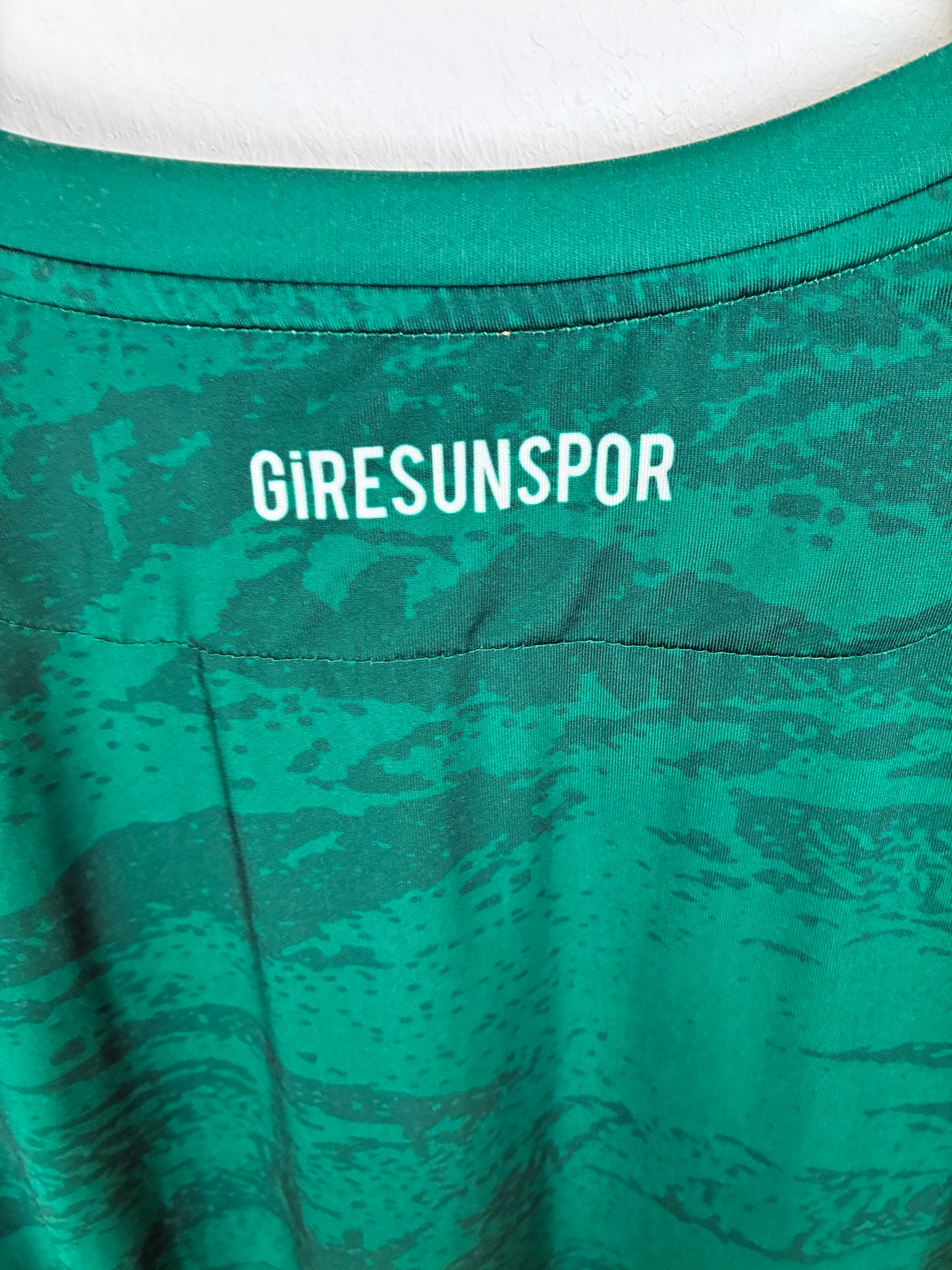 Giresunspor 2020/21, Auswärtstrikot, M