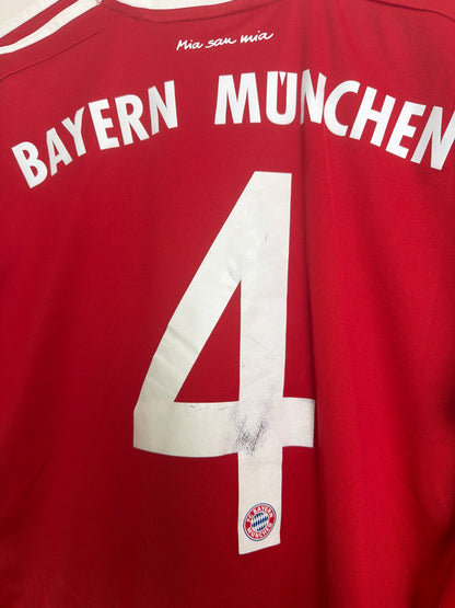 FC Bayern München 2017/18, Heimtrikot, #4, L