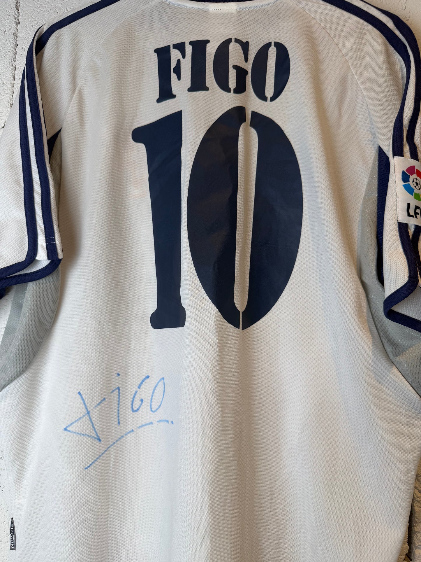 Real Madrid 2000/01, Heimtrikot, #10 Figo unterschrieben, L
