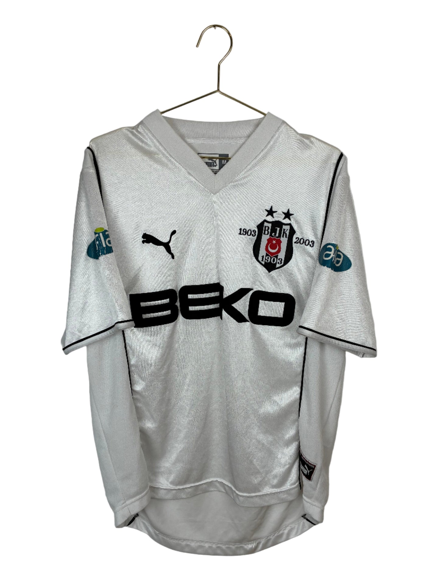 Besiktas Istanbul 2003/04, Heimtrikot,