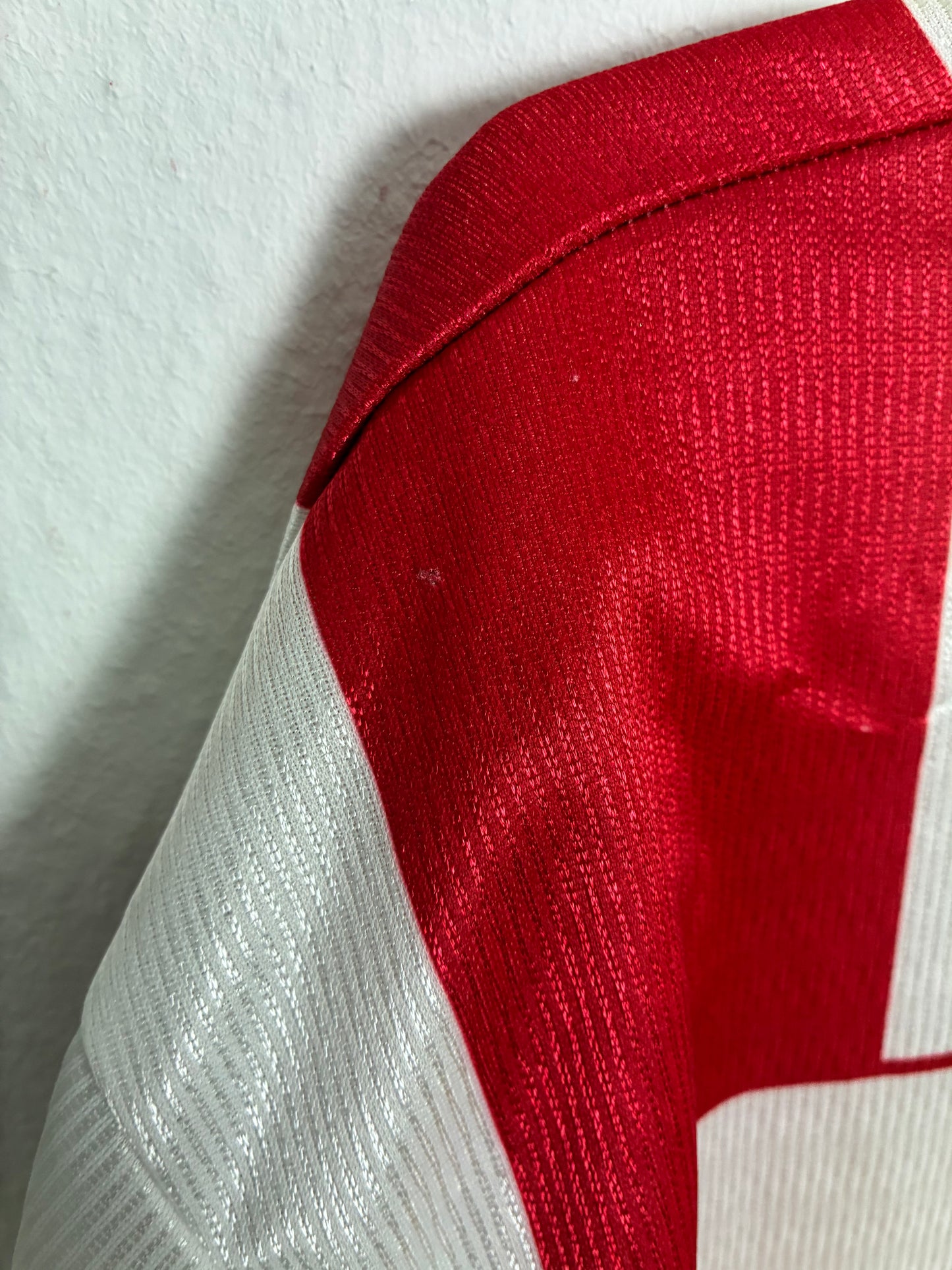 1. FC Nürnberg 1998/99, Auswärtstrikot, L