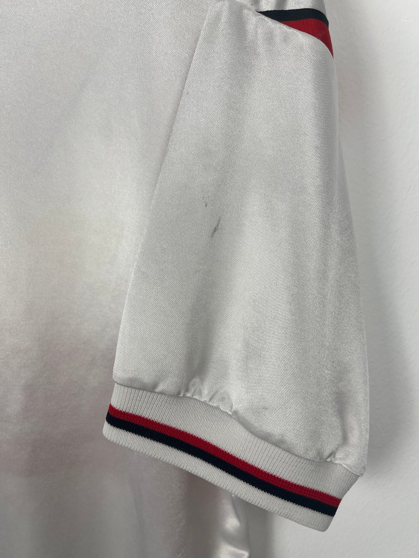VfB Stuttgart 1993-1995, Heimtrikot, M