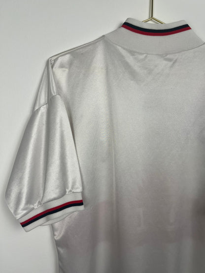 VfB Stuttgart 1993-1995, Heimtrikot, M