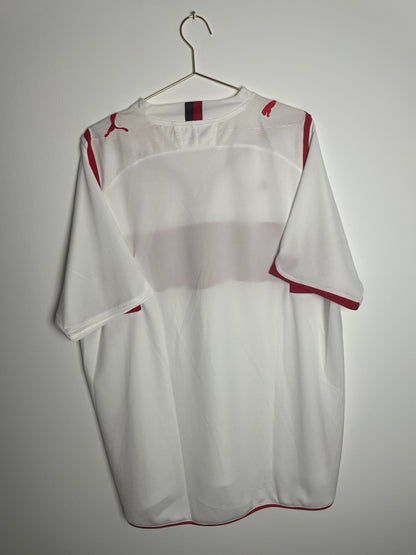 VfB Stuttgart 2009/10, Heimtrikot, L