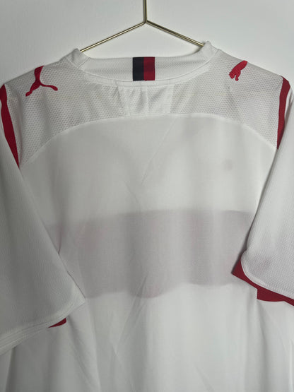 VfB Stuttgart 2009/10, Heimtrikot, L