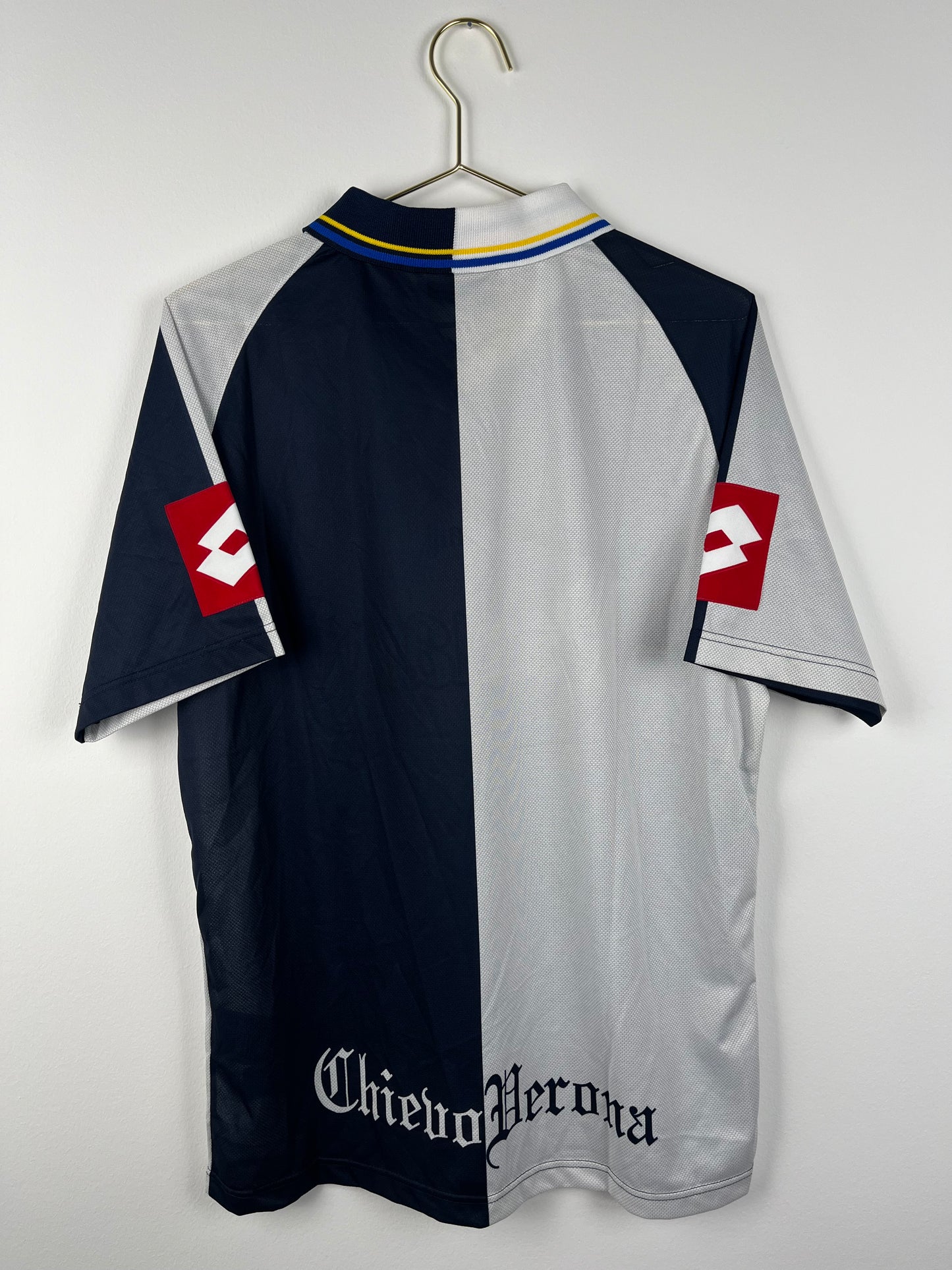 Chievo Verona 2003/04, Auswärtstrikot, S